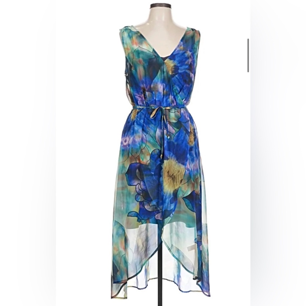 Jennifer Lopez Vibrant Blue Watercolor Dress